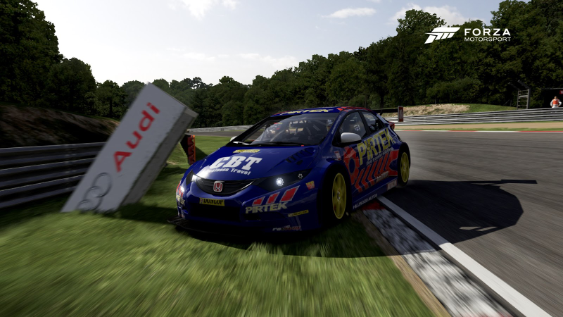 Illustration for article titled TEAM TOURING CARS SERIES FINAL RACE PICS, RESULTS, AND FINAL STANDINGS